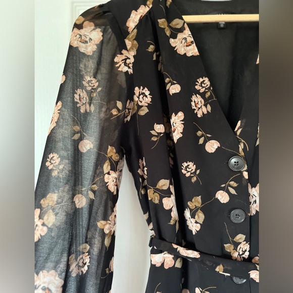 Dark floral print button up dress - Picture 3 of 4